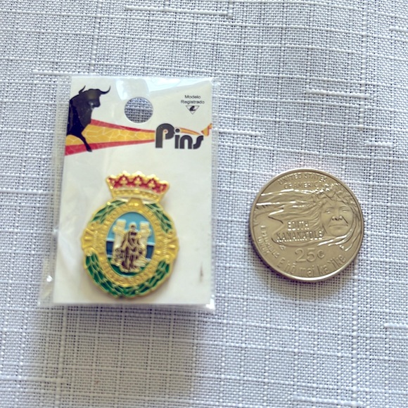 VINTAGE HERCULES PIN - Picture 4 of 6